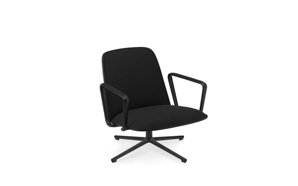 Pad Lounge Chair Low Swivel Black & Black Alu