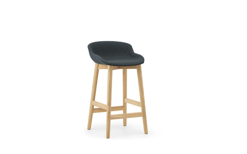 Hyg Barstool 65 cm Full Upholstery (Black Oak)
