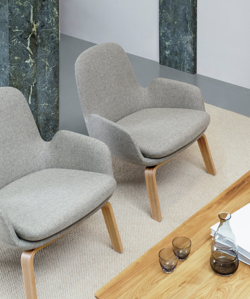 Era Lounge Chair Low Black Oak