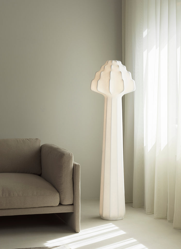 Phantom (Floor Lamp)