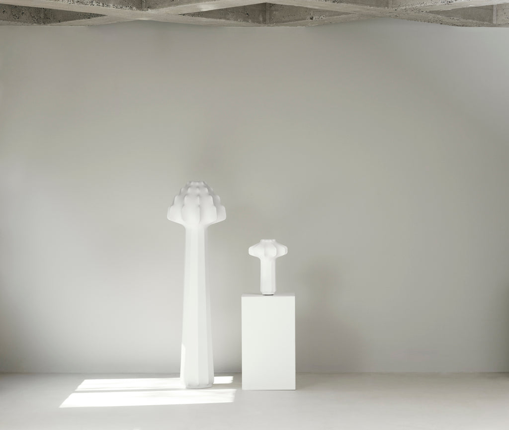 Phantom (Table Lamp)
