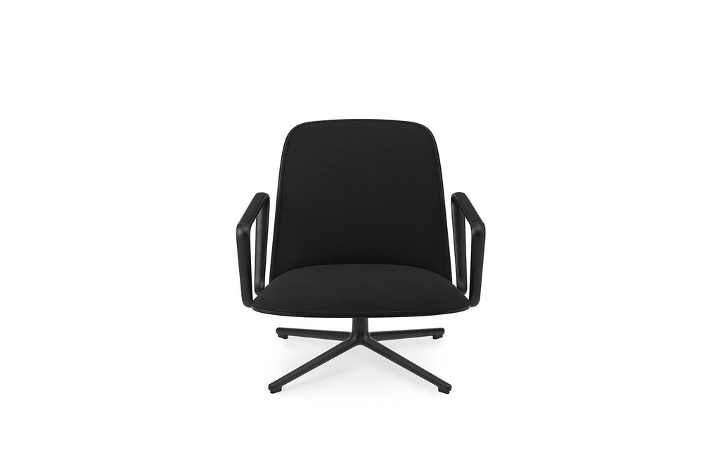 Pad Lounge Chair Low Swivel Black & Black Alu