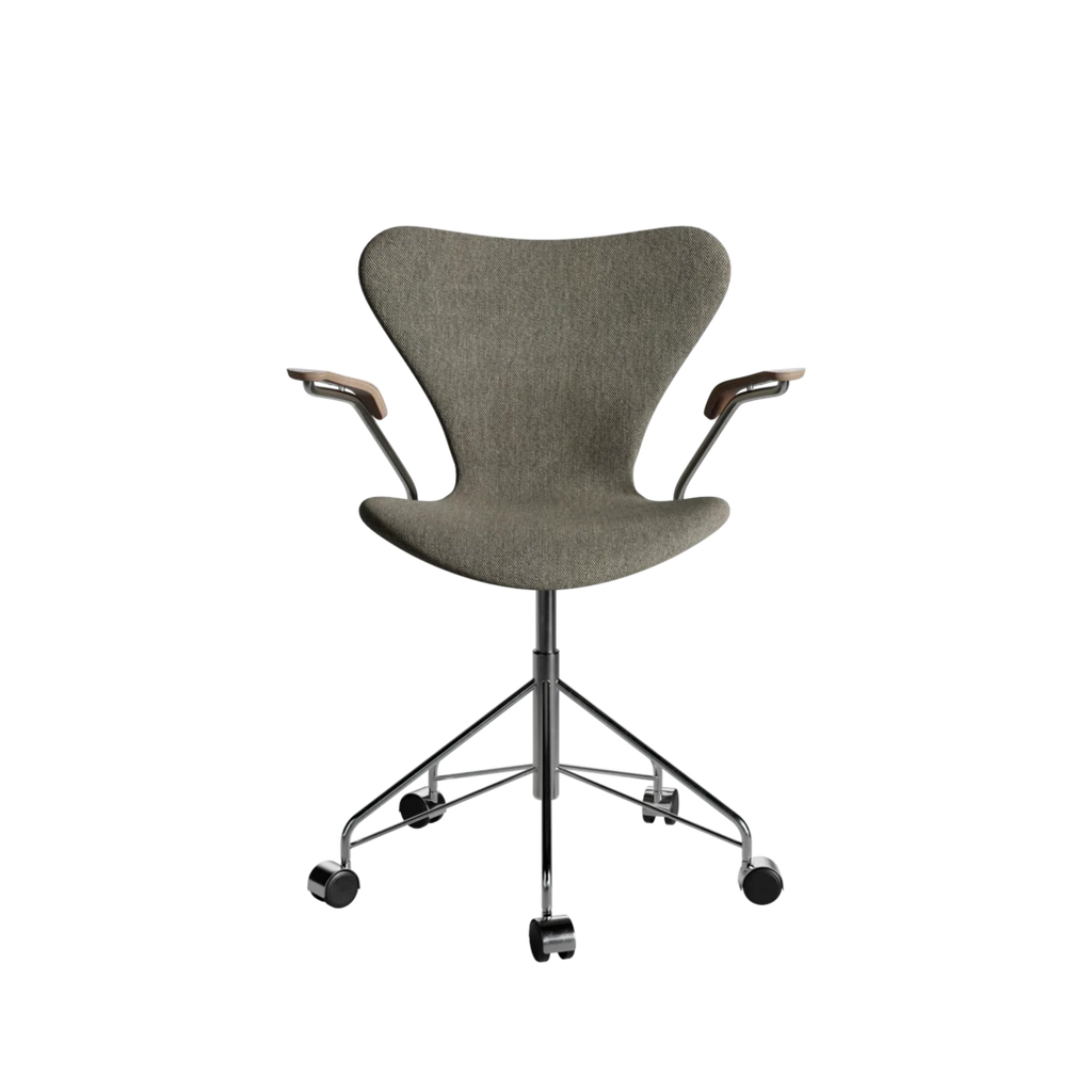 Series 7™ Swivel Armchair