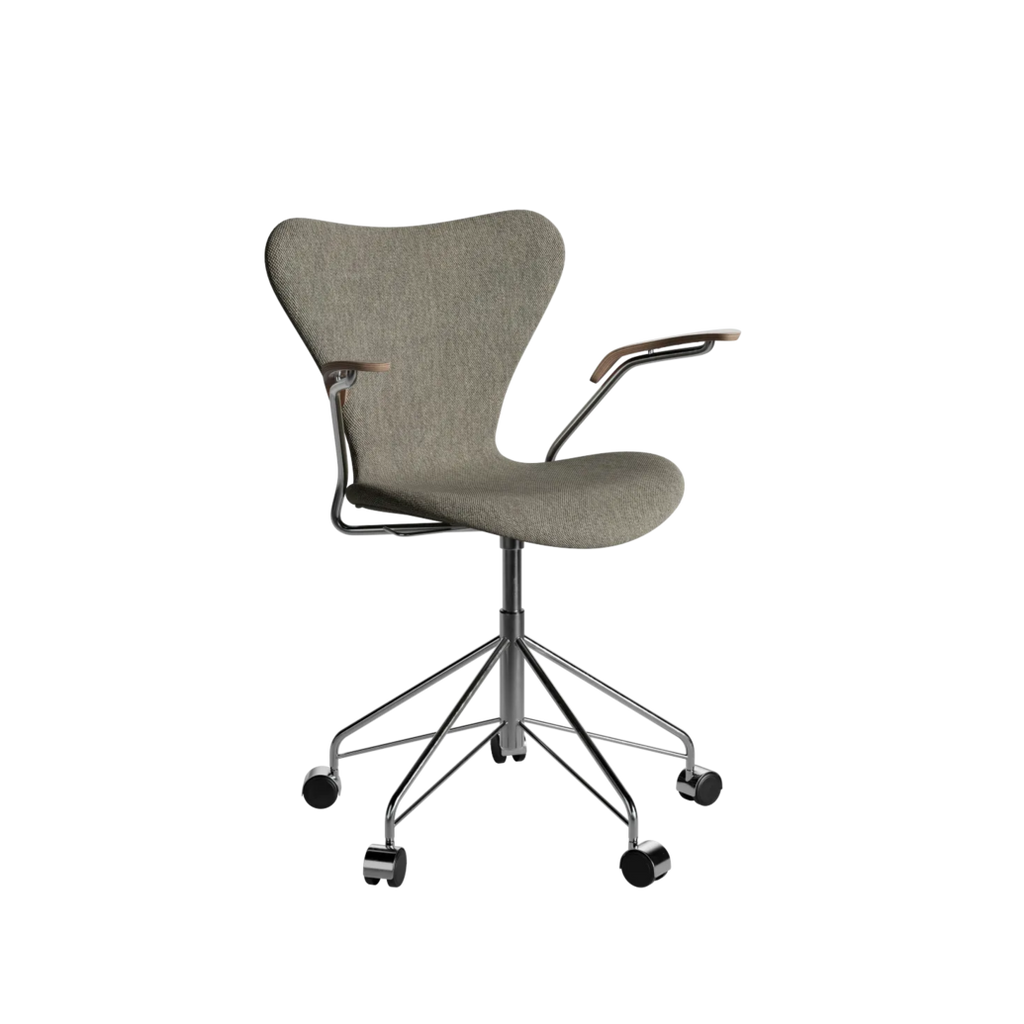 Series 7™ Swivel Armchair