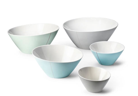 Tilt Bowls