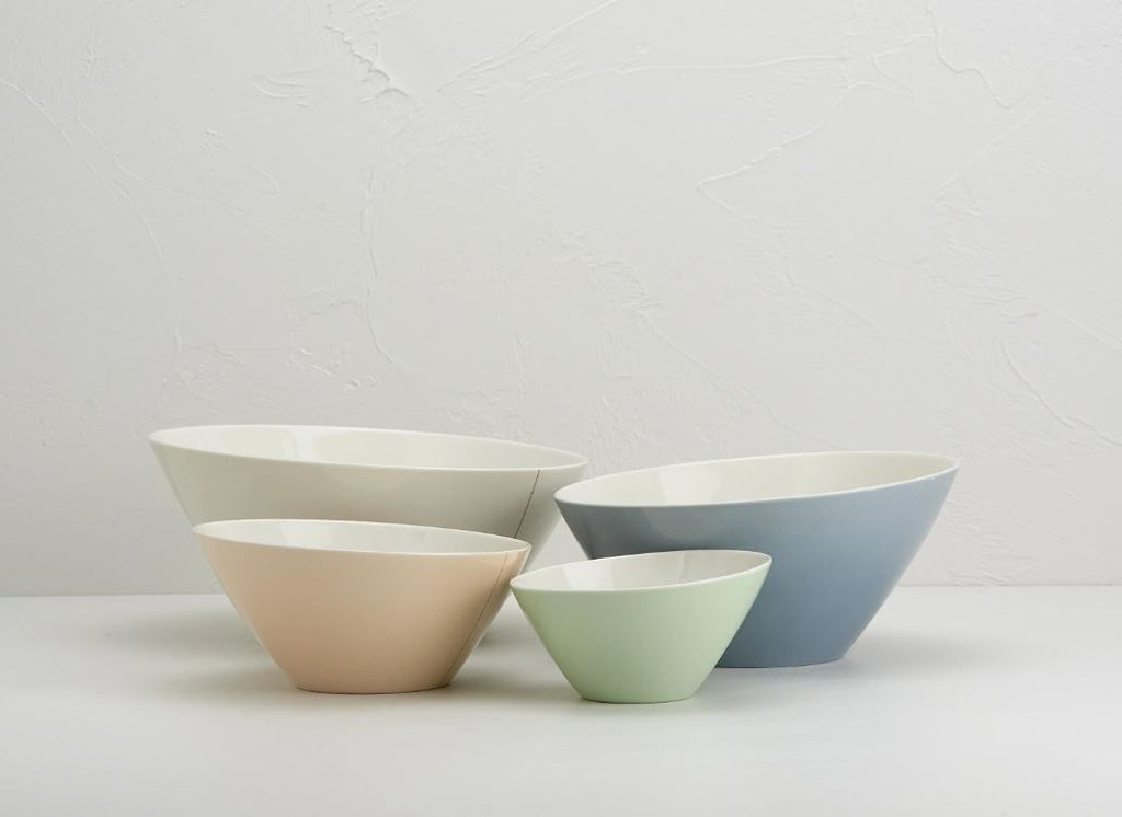 Tilt Bowls