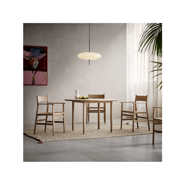 ARV Table Round, White oiled Oak