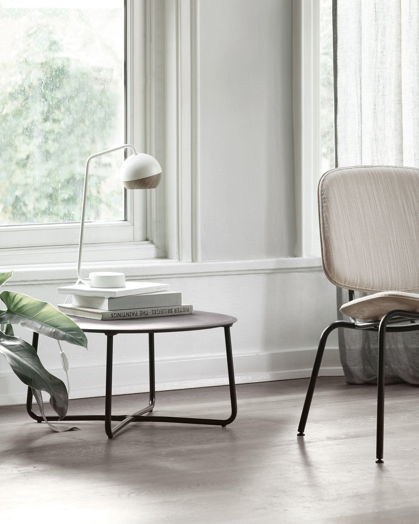 Lily Lounge Table