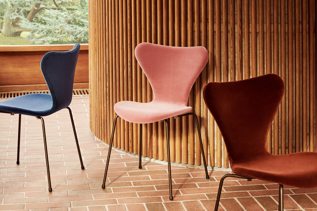 Series 7 chair, velvet, Fritz Hansen