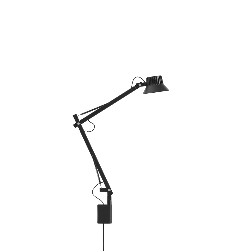 Dedicate Wall Lamp