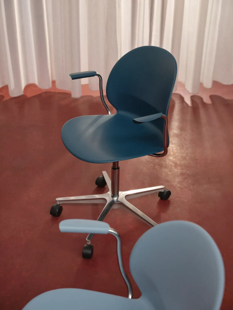 N02™ Recycle Swivel Armchair in a room setting