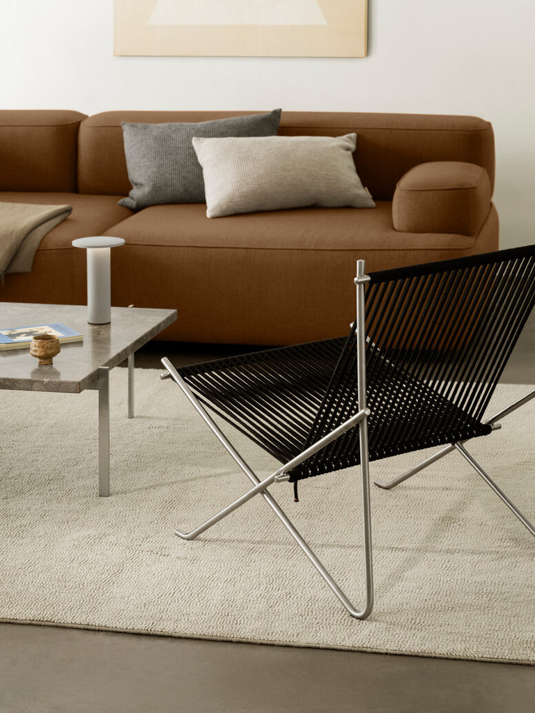 PK4 Chair in a room setting
