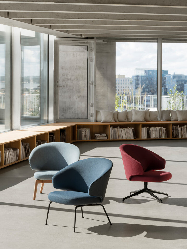 Let™ Swivel Chair in a room setting