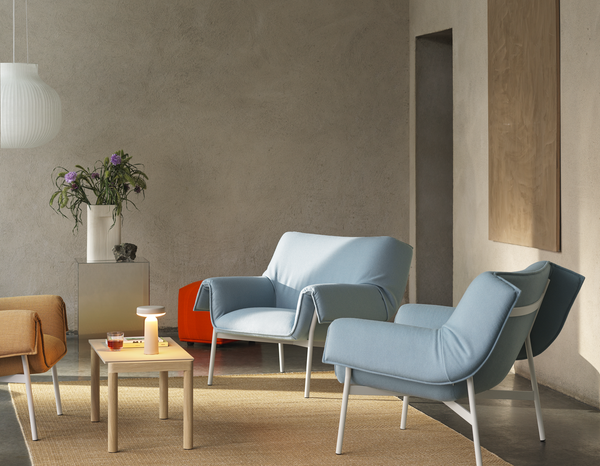 Wrap Lounge Chair, light Blue