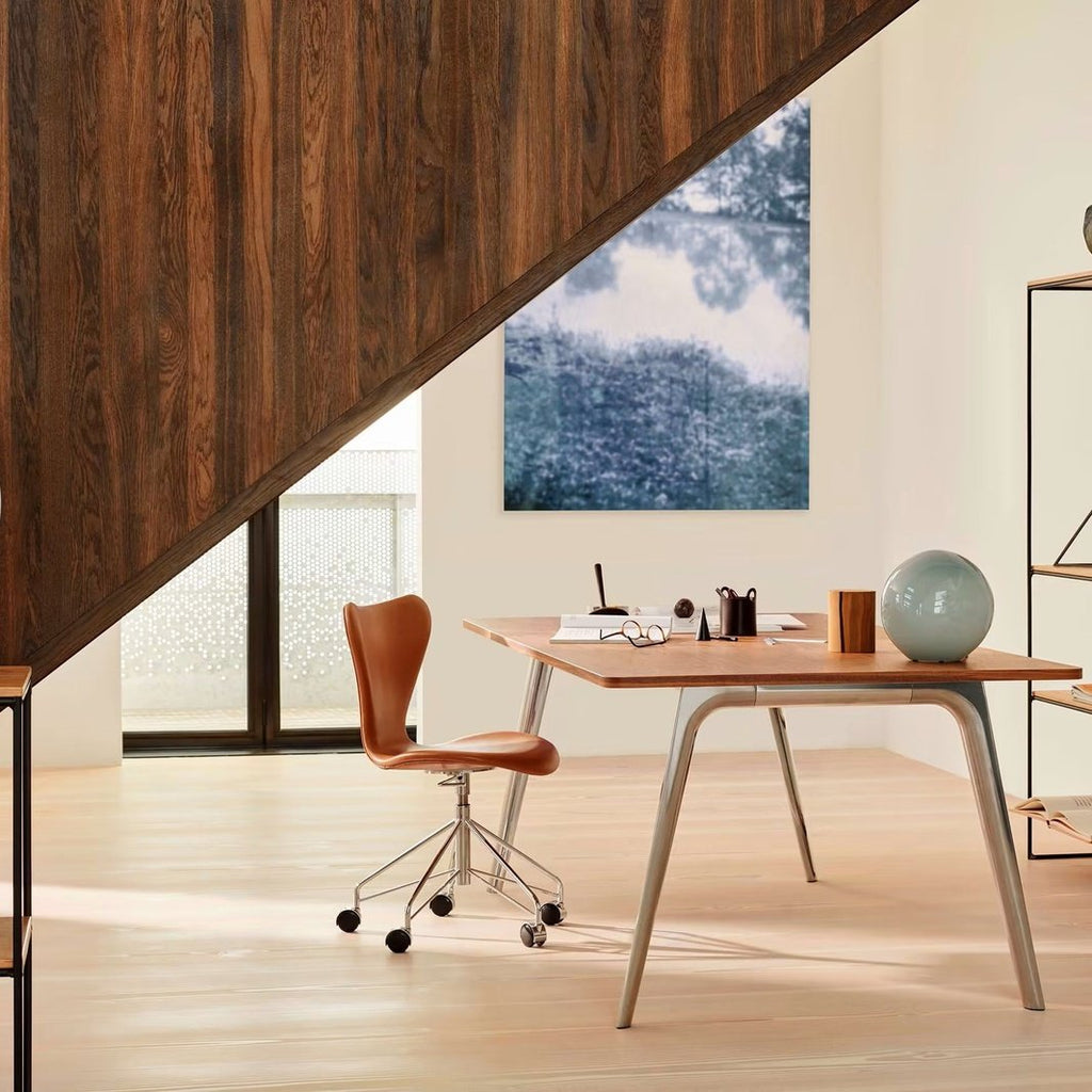 Series 7™ chair