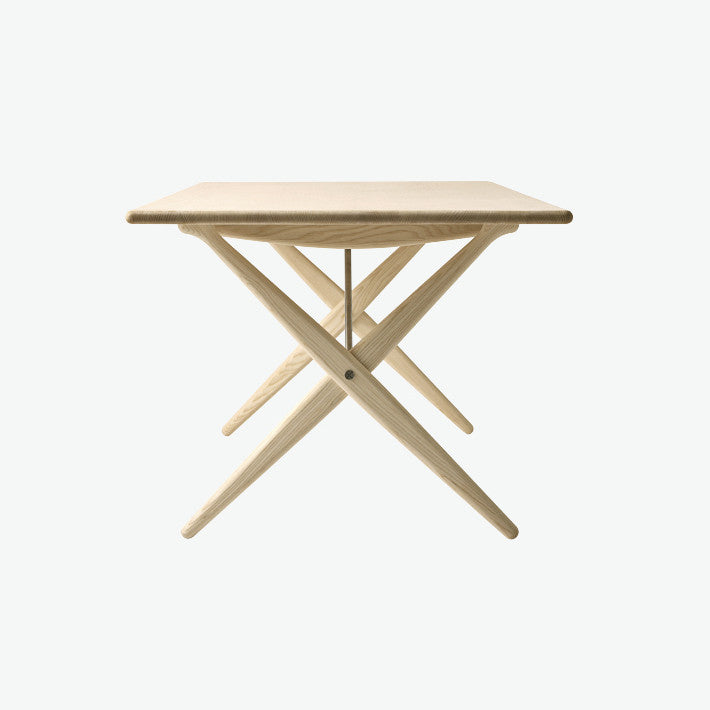 PP Mobler pp85 Crosslegged Table Soap Treated Oak 160 cm